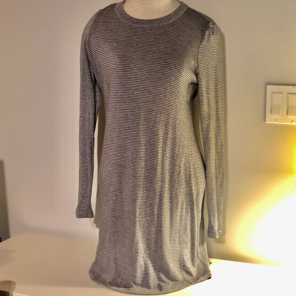 Lou & Grey Long Sleeve Striped Dress